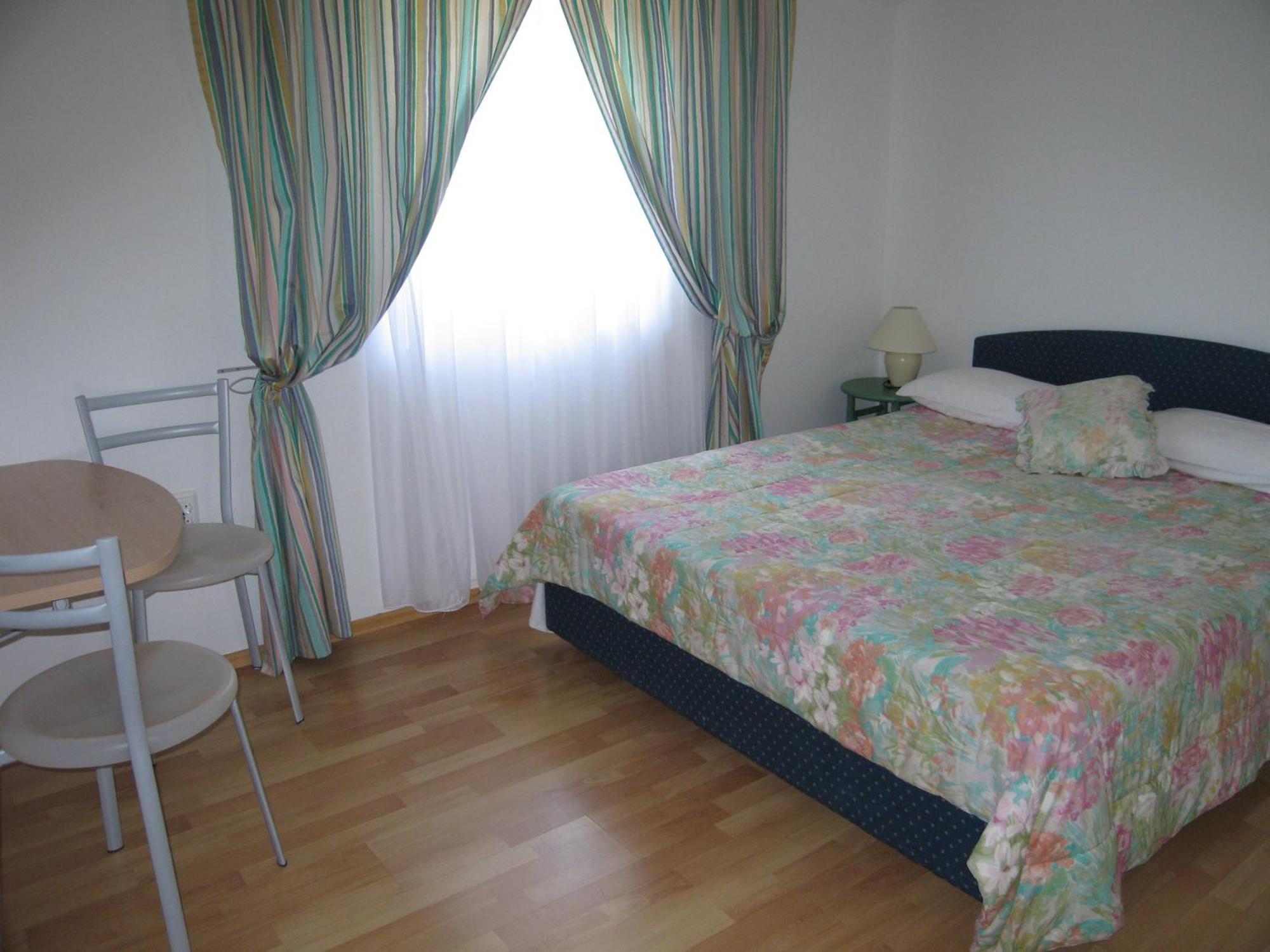 Apartment Franjo Pula Bagian luar foto